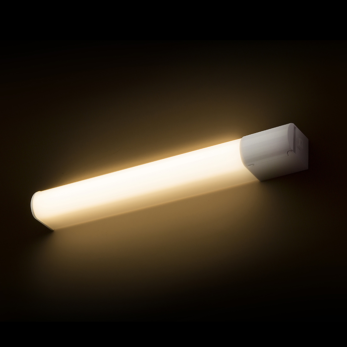 FLORIO 49 weiß 230V LED 8W IP44 3000K